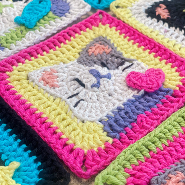 crochet cat granny square pattern